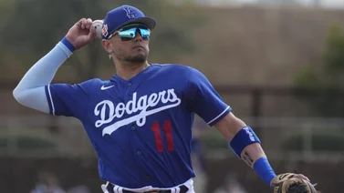MLB: Miguel Rojas sorprende a todos con joyita defensiva para cerrar la victoria de los Dodgers (+Video)