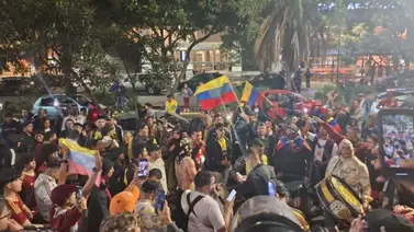 Mira comó la afición venezolana desborda pasión en Quito para apoyar a la Vinotinto (+Video) Mira comó la afición venezolana desborda pasión en Quito para apoyar a la Vinotinto (+Video)