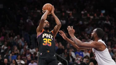 NBA: ¡En la misma mesa del Rey! Kevin Durant se codea con LeBron James con este impresionante récord