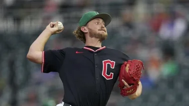 MLB: Guardianes extienden contrato de su As (+Detalles)