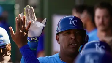 MLB: Salvador Pérez sigue haciendo ajustes para ser más peligroso al bate (+Declaraciones) MLB: Salvador Pérez sigue haciendo ajustes para ser más peligroso al bate (+Declaraciones)