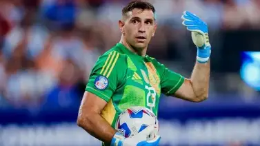 Dibu Martínez reveló que su retiro está cerca si se cumple este deseo Dibu Martínez reveló que su retiro está cerca si se cumple este deseo