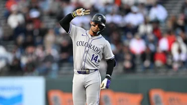 MLB: Ezequiel Tovar pega su primer doble de la temporada y apunta a una cifra redonda (+Video)