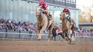 Sandman se lleva la victoria del Arkansas Derby (G1) Sandman se lleva la victoria del Arkansas Derby (G1)