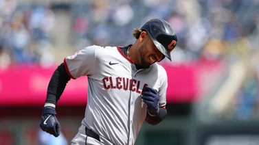 MLB: Gabriel Arias también se suma al Arepa Power con su primer jonrón (+Video)