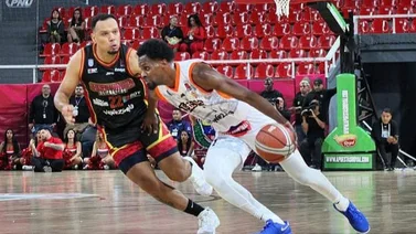 SPB: Cocodrilos de Caracas sufre amarga derrota ante Piratas en el PNU