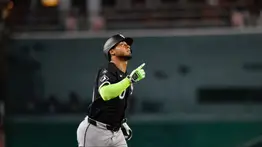 MLB: Lenyn Sosa ruge en el Spring Training con su primer jonrón