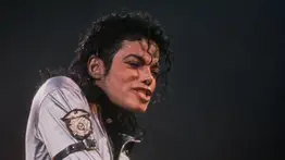 Acusan a Michael Jackson de ser un “depredador sexual infantil en serie”