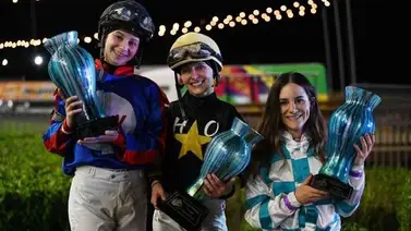 Día Internacional de la Mujer: este domingo se corre el Jockette Challenge en el Hipódromo Camarero de Puerto Rico Día Internacional de la Mujer: este domingo se corre el Jockette Challenge en el Hipódromo Camarero de Puerto Rico