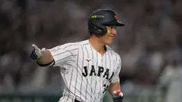 Yoshida hace historia: El "Macho Man" escala al podio histórico del Clásico Mundial