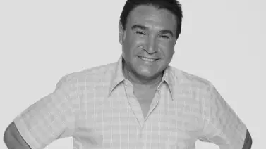 Daniel Alvarado homenajeado por legado imborrable en la TV nacional Daniel Alvarado homenajeado por legado imborrable en la TV nacional