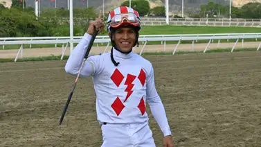 ¡De vuelta al Paddock! Winder Véliz se reencuentra con la ruta ganadora en La Rinconada tras una prolongada espera ¡De vuelta al Paddock! Winder Véliz se reencuentra con la ruta ganadora en La Rinconada tras una prolongada espera