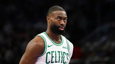 Jaylen Brown contra el "foul-baiting": "No creo que esto sea baloncesto" Jaylen Brown contra el "foul-baiting": "No creo que esto sea baloncesto"