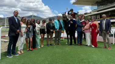 Dominio total: Mother Carmen sentenció el Clásico Eduardo Larrazábal con registro de 70.3 Dominio total: Mother Carmen sentenció el Clásico Eduardo Larrazábal con registro de 70.3