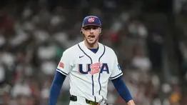 Paul Skenes aprueba su examen de fuego ante la artillería dominicana