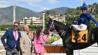 Jessenia Romero vuelve al paddock de ganadores de La Rinconada Jessenia Romero vuelve al paddock de ganadores de La Rinconada