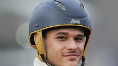 Yoelbis González al acecho del líder con una monta de extremo a extremo en el 5y6 de La Rinconada Yoelbis González al acecho del líder con una monta de extremo a extremo en el 5y6 de La Rinconada