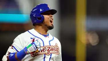 Luis Arráez es nombrado hijo ilustre por el alcalde de esta comunidad Luis Arráez es nombrado hijo ilustre por el alcalde de esta comunidad