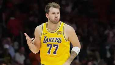 NBA: Luka Doncic destroza récords en racha ganadora de Lakers NBA: Luka Doncic destroza récords en racha ganadora de Lakers