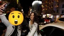 El encontronazo de Rosalía con un paparazzi por acosarla 