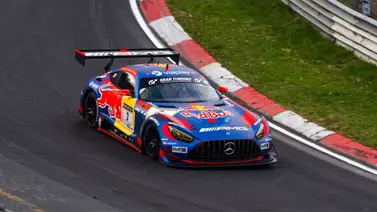 Max Verstappen no cree en nada y hace la pole position en el Nordschleife Max Verstappen no cree en nada y hace la pole position en el Nordschleife