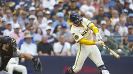 MLB: William Contreras brilla con el madero en la victoria de los Cerveceros sobre los Padres