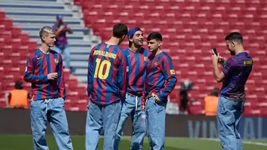 Barcelona hace homenaje a Ronaldinho y estos fueron los número del brasileño Barcelona hace homenaje a Ronaldinho y estos fueron los número del brasileño
