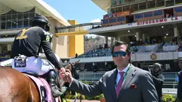Carlos Luis Uzcátegui se mete en la pelea por el meeting de entrenadores