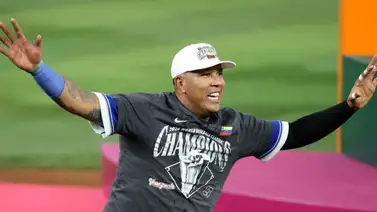 MLB: Salvador Pérez inmortaliza en su piel el histórico título de Venezuela en el Clásico Mundial MLB: Salvador Pérez inmortaliza en su piel el histórico título de Venezuela en el Clásico Mundial