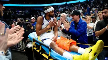 Alarma en la Bahía: La estremecedora caída de Moses Moody tras un intento de volcada Alarma en la Bahía: La estremecedora caída de Moses Moody tras un intento de volcada