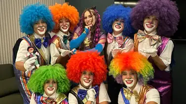 Éxito total en la firma de autógrafos de Alma el Musical y las Payasitas Nifu Nifa Éxito total en la firma de autógrafos de Alma el Musical y las Payasitas Nifu Nifa