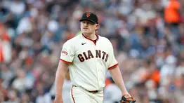 Una marca para la historia: Webb llega a este número de abanicados en pleno Opening Day