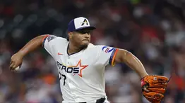 MLB: Luis García tiene estos números decentes contra equipos del Este de la Liga Americana