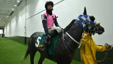 Talento sin techo: El fusta aprendiz que asombra al hipismo venezolano Talento sin techo: El fusta aprendiz que asombra al hipismo venezolano