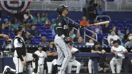 Noche histórica para Miguel Vargas: Grand slam y récord personal frente a su familia