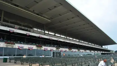 Demolición total inicia este viernes de histórico hipódromo de Estados Unidos Demolición total inicia este viernes de histórico hipódromo de Estados Unidos