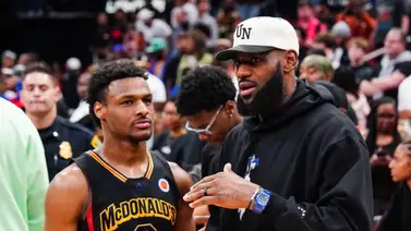 NBA: ¡Ya está listo! Esta es la cualidad que hace que los equipos se peleen por el hijo de LeBron James NBA: ¡Ya está listo! Esta es la cualidad que hace que los equipos se peleen por el hijo de LeBron James