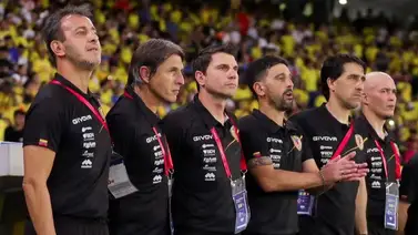 Vea el regalo del asistente técnico de la Vinotinto a leyenda italiana (+ Foto) Vea el regalo del asistente técnico de la Vinotinto a leyenda italiana (+ Foto)