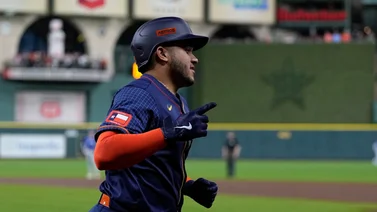 Yainer Díaz ya forma parte de un récord único en la historia de MLB