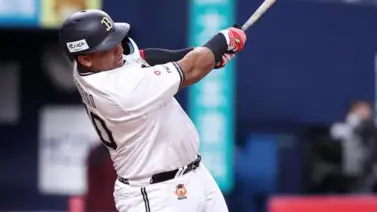 NPB: Leandro Cedeño destroza la pelota japonesa con par de jonrones (+Video) NPB: Leandro Cedeño destroza la pelota japonesa con par de jonrones (+Video)