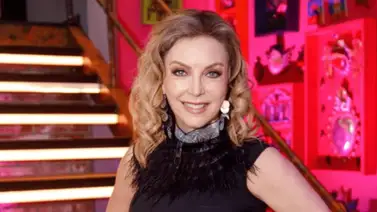 Laura Flores sufre infarto cerebral a causa de un tratamiento estético (+Video) Laura Flores sufre infarto cerebral a causa de un tratamiento estético (+Video)