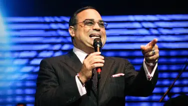El notición que tiene a "El caballero de la salsa" Gilberto Santa Rosa brincando en un pie El notición que tiene a "El caballero de la salsa" Gilberto Santa Rosa brincando en un pie
