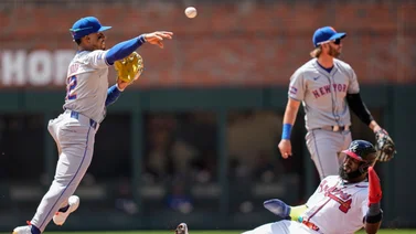 MLB: Francisco Lindor deslumbra con su defensiva en el juego ante Atlanta (+Video)