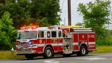 Choque en Nueva Jersey ocasiona un incendio y deja varios heridos Choque en Nueva Jersey ocasiona un incendio y deja varios heridos