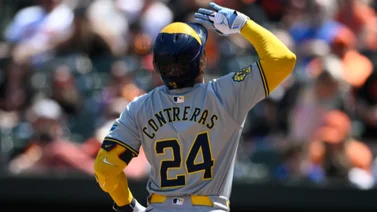 MLB: William Contreras sigue crecido y castiga al Cy Young con enorme cuadrangular (+Video)