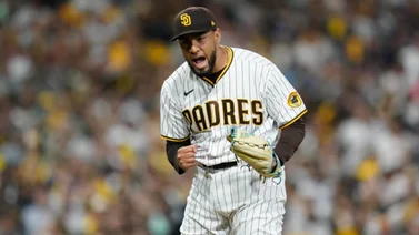 MLB: Robert Suárez en plan estelar registra una semana pletórica (+Video)