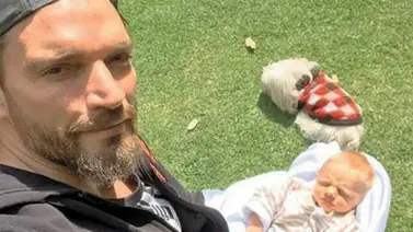 Julián Gil se rinde y desiste de la idea de luchar por su hijo Matías Julián Gil se rinde y desiste de la idea de luchar por su hijo Matías