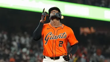 ¡Se acaba la sequía! Jorge Soler abre la cuenta de jonrones en el Oracle Park