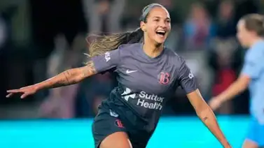Deyna Castellanos vuelve a brillar con el Bay FC (+ Video) Deyna Castellanos vuelve a brillar con el Bay FC (+ Video)