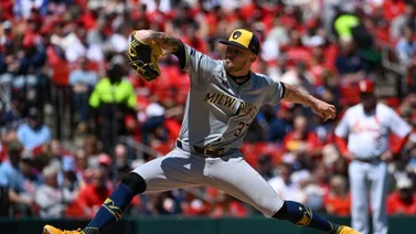 MLB: Cerveceros colocan a este abridor en lista de lesionados